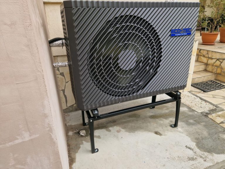 Pompă de căldură ECO-TEC R290 pentru locuință