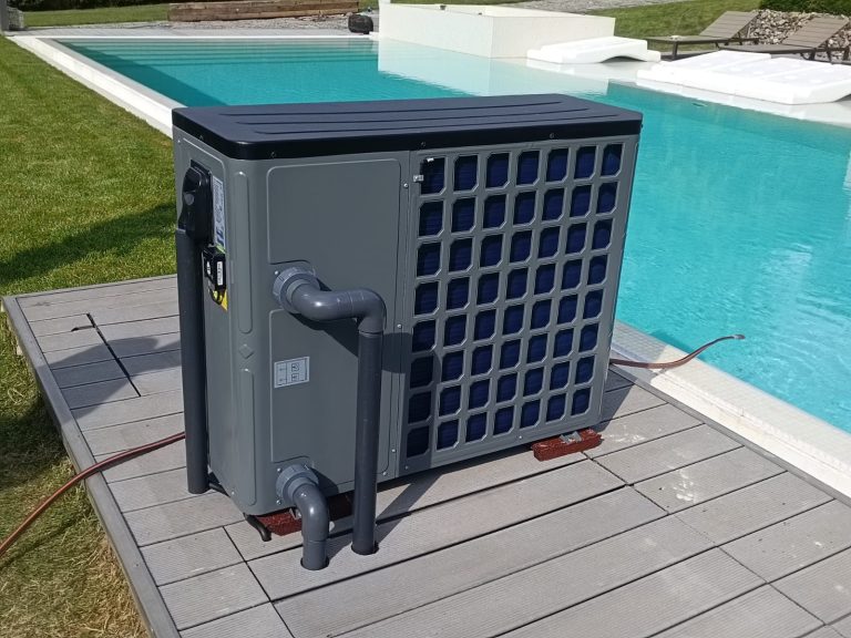 Pompă de căldură ECO-TEC pentru piscină – exemplul 1